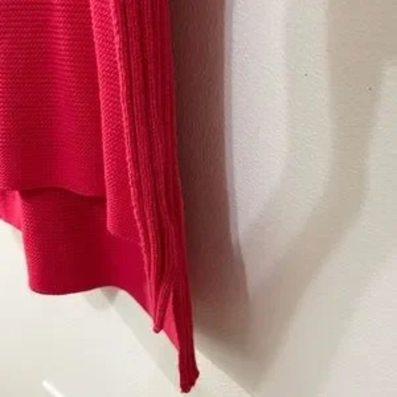 OLD NAVY · APPLE OF MY EYE OVERSIZED SLOUCHY KNIT SWEATER - MEDIUM - Picture 4 of 10